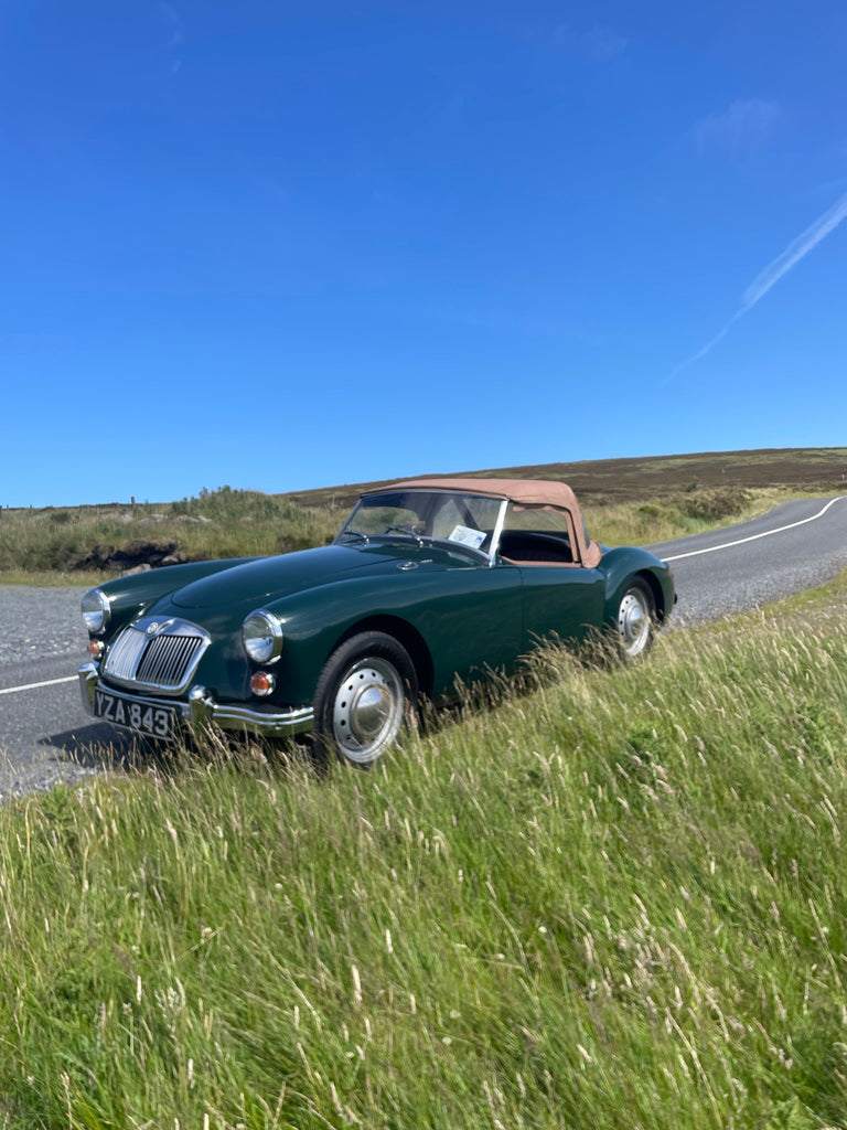 MGA Roadster - Green