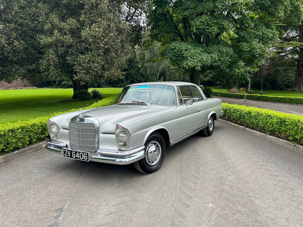 Mercedes 220SEB Coupe