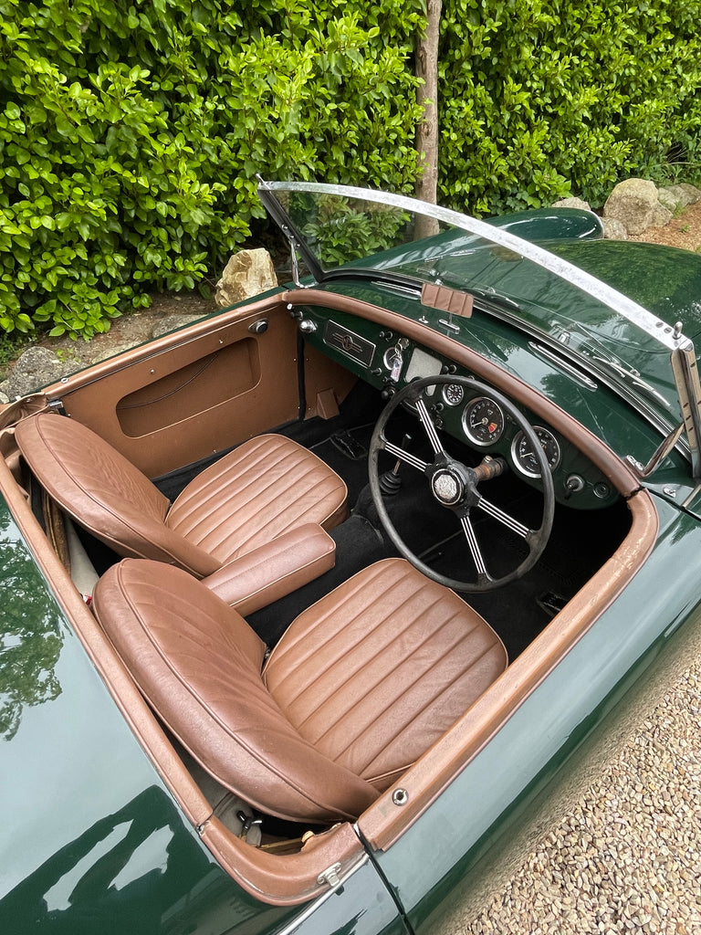 MGA Roadster - Green