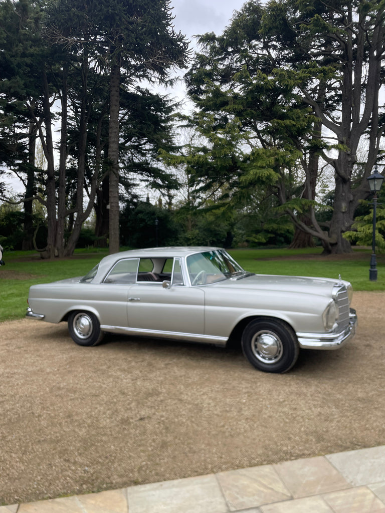 Mercedes 220SEB Coupe