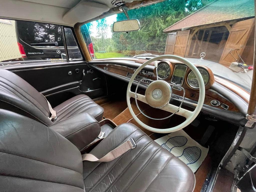 Mercedes 220SEB Coupe