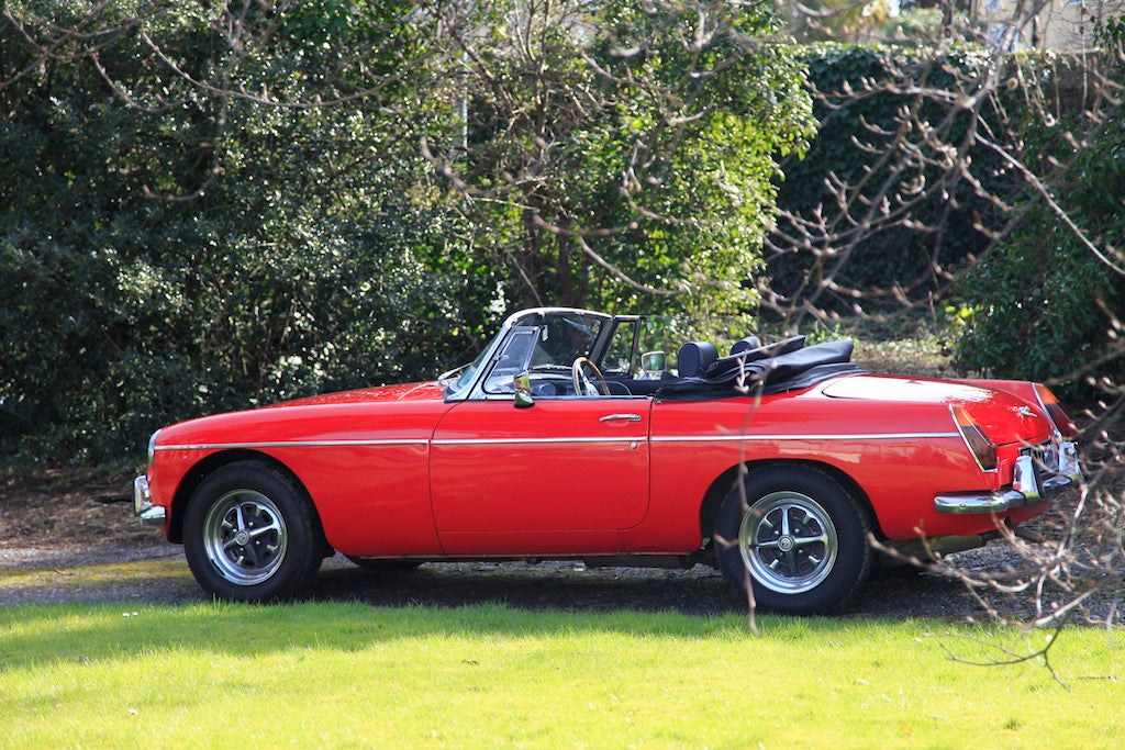 Mgb Raspberry Red MGB Roadster (Red) - Courtyard Classic Cars